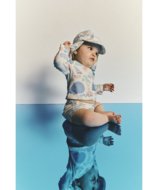 MOTHERCARE maudymosi kostiumėlis ir kepurė, LK445 92