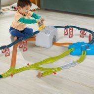 THOMAS AND FRIENDS traukinio trasos rinkinys Bėgiai dėžėjė, HNP81