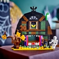 40721 LEGO® Merchandise Helovino daržinė