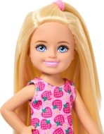 BARBIE Chelsea lėlė su braškių rašto suknele, JFW49