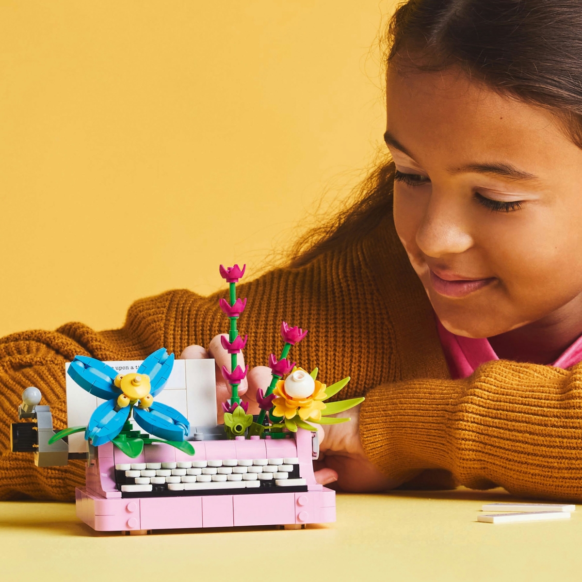 ルーシー　fitlineAセット3セット① 31169 LEGO® Creator Rašomoji mašinėlė su gėlėmis | LEGO Creator