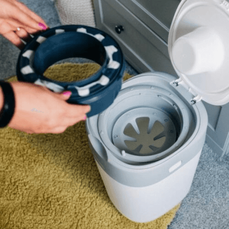 TOMMEE TIPPEE  sauskelnių konteinerio kasetės Twist&Click 12 vnt, 85102212 