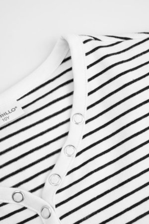 COCCODRILLO marškinėliai trumpomis rankovėmis, juodi, WC6143203RGJ-021-140, 140 cm 