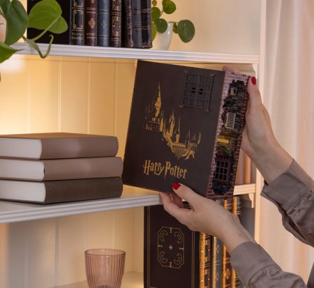 REVELL modelis Diagon Alley - Harry Potter: Tiny Adventures Handmade miniature worlds to assemble, 00530 