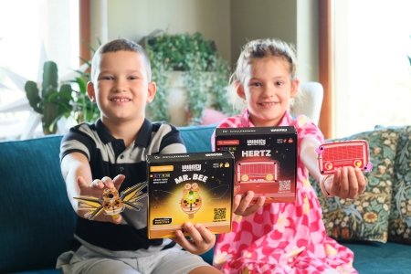 CIRCUITMESS Wacky Robot mokomasis STEM rinkinys Hertz, CM-SA-HERTZ 