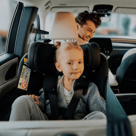 LIONELO automobilinė kėdutė BRAVE I-SIZE, Black carbon, 40-150 cm., LO-BRAVE I-SIZE 