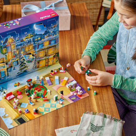 42668 LEGO® Friends 2025 metų advento kalendorius 