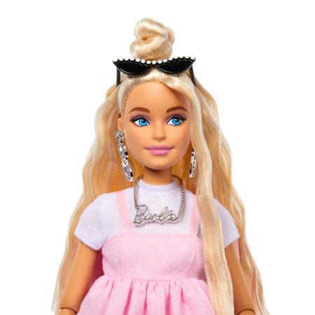 BARBIE Deluxe Fashionistas lėlė šviesiais plaukais, HYV27 