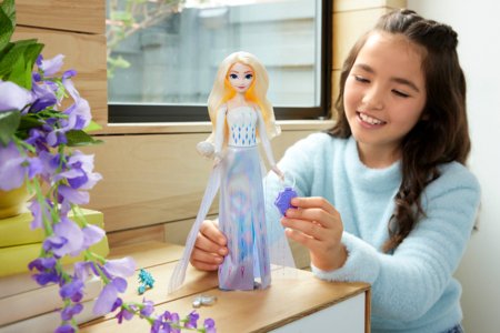 DISNEY FROZEN Spin & Reveal Elzos siurprizų rinkinys, HTG25 