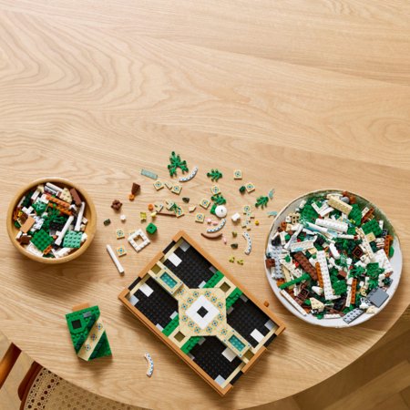 10359 LEGO® Icons Sodas su fontanu 