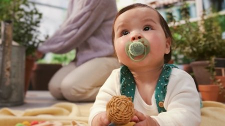 PHILIPS AVENT čiulptukai ULTRA SOFT, 6-18 mėn., 2 vnt., SCF091/46 