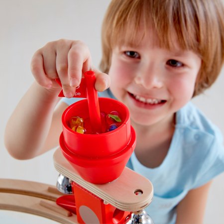 HAPE rutuliukų trasa-bokštas Castle Escape, E6019A 