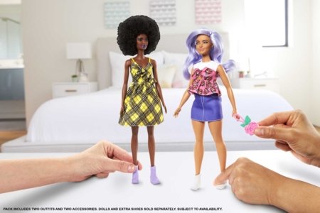 BARBIE 2 rūbų komplektų rinkinys asort, FYW82 