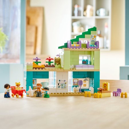 10470 LEGO® DUPLO® Town „3 in 1“ modernus šeimos namas su figūrėlėmis 