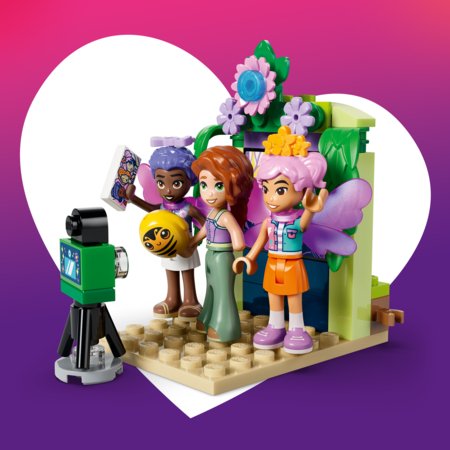 42702 LEGO® Friends Besisukantis gėlės ir fėjų puodelių atrakcionas 