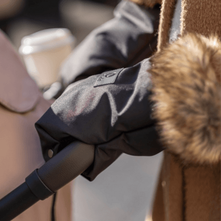LIONELO dviejų dalių pirštinės vežimėliui, Black, LO-HANDMUFF 