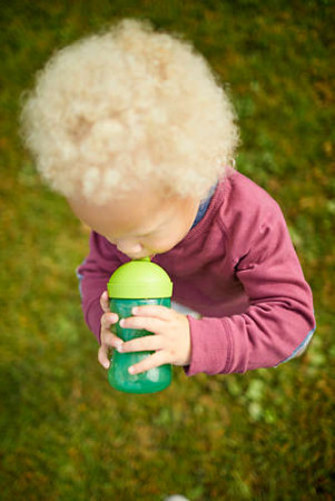 PHILIPS AVENT puodelis su kietu, atspariu kramtymui snapeliu MY GRIPPY, 18 mėn+,  300 ml, SCF804/03 1/243