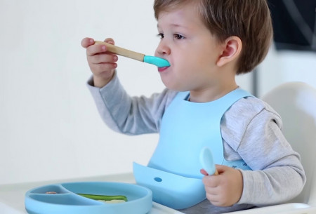 MINIKOIOI šaukšteliai, žali/rožiniai, 2 vnt., 101060001 101060001