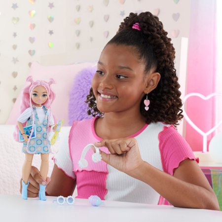 BARBIE Dream Besties lėlė Daisy, JDD74 