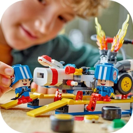 72035 LEGO® Super Mario Mario Kart™ – Toad garažas 
