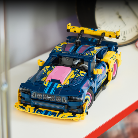 42236 LEGO® Technic Modifikuotas automobilis „Ford Mustang GT“ 
