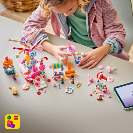 42700 LEGO® Friends Saldainių ir keksiukų apžvalgos ratas 