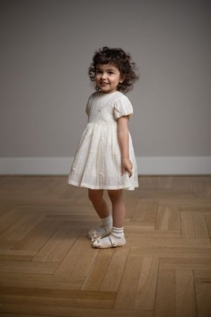 COCCODRILLO suknelė trumpomis rankovėmis, smėlio spalvos, WC6128201FGN-003-074, 74 dydis 