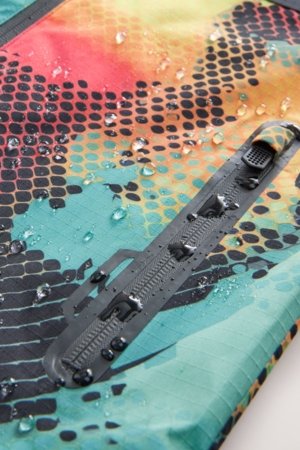 NEXT striukė, Q61570, 146 