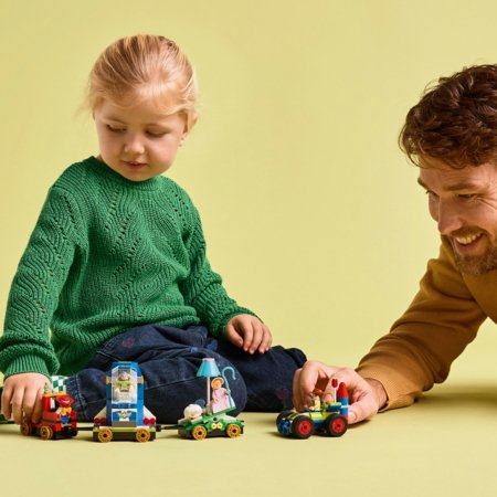 43264 LEGO® Disney™ „Žaislų istorijos“ šventinis traukinys ir RC automobilis 