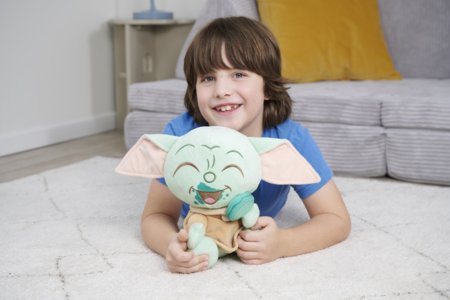 SIMBA DISNEY Mandalorian pliušinis žaislas Grogu su makarūnu, 25 cm, 6315870755 